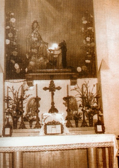 Altar del collegi de les Dominiques de Sant Pol de Mar, on na Ventureta pregava sovint i va comenar la seva ntima relaci amb Du.